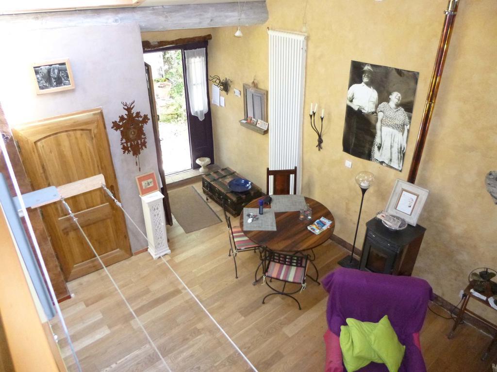 Chambre D'Hotes La Romarine Barnave Екстер'єр фото